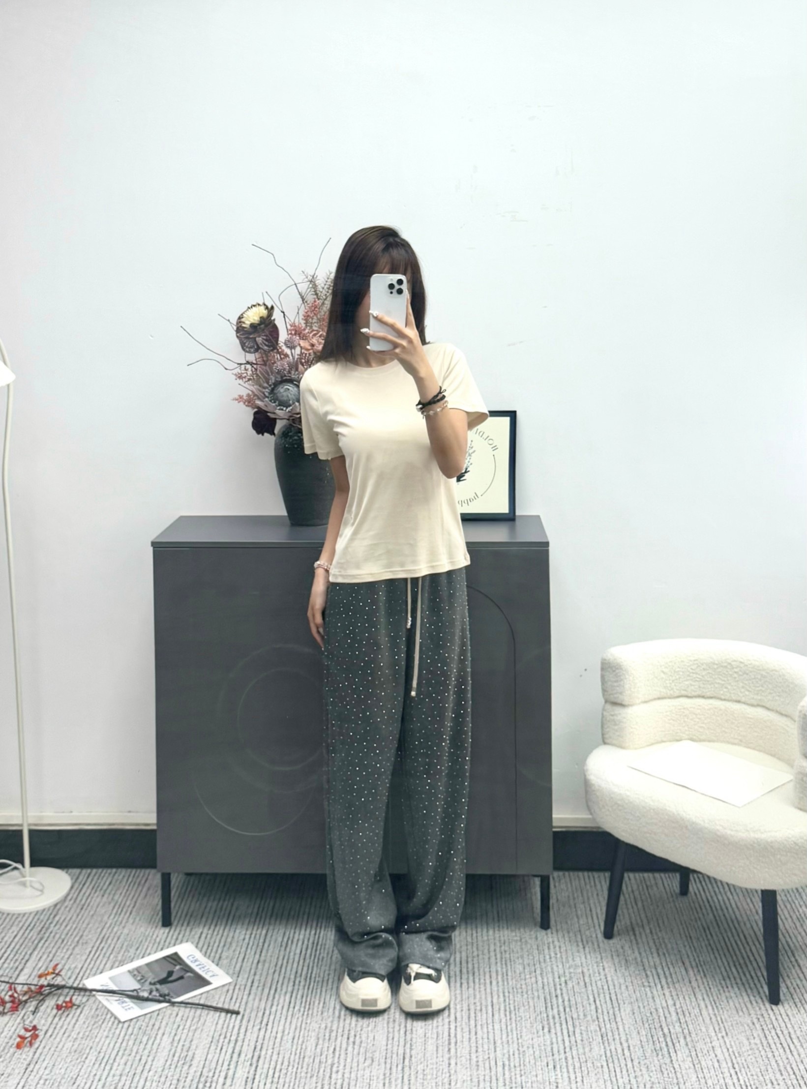 b6ed1186417fb2ab36cef1d17be0f0ae.jpg
