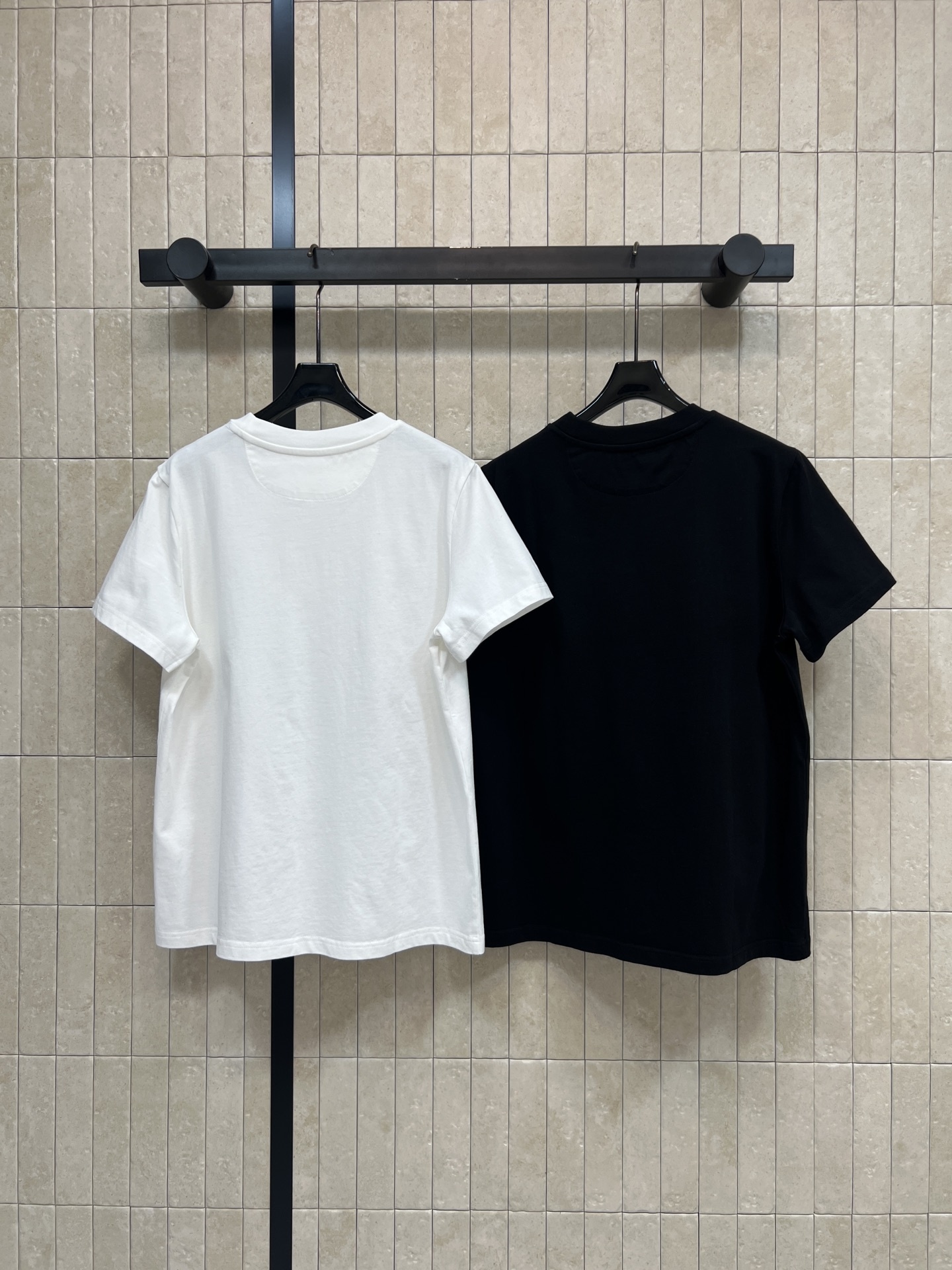 ef65639ba7d3340e18022e0cc551d1b0.jpg