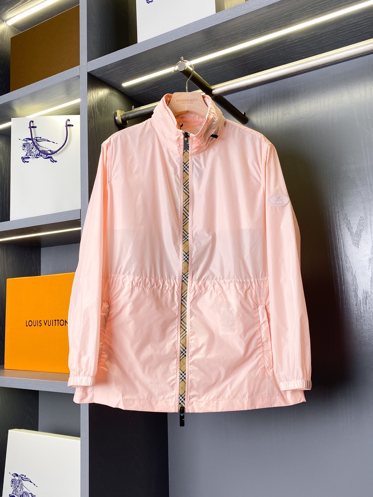 02b785766b072de7a6de3dd3255f5d65.jpg