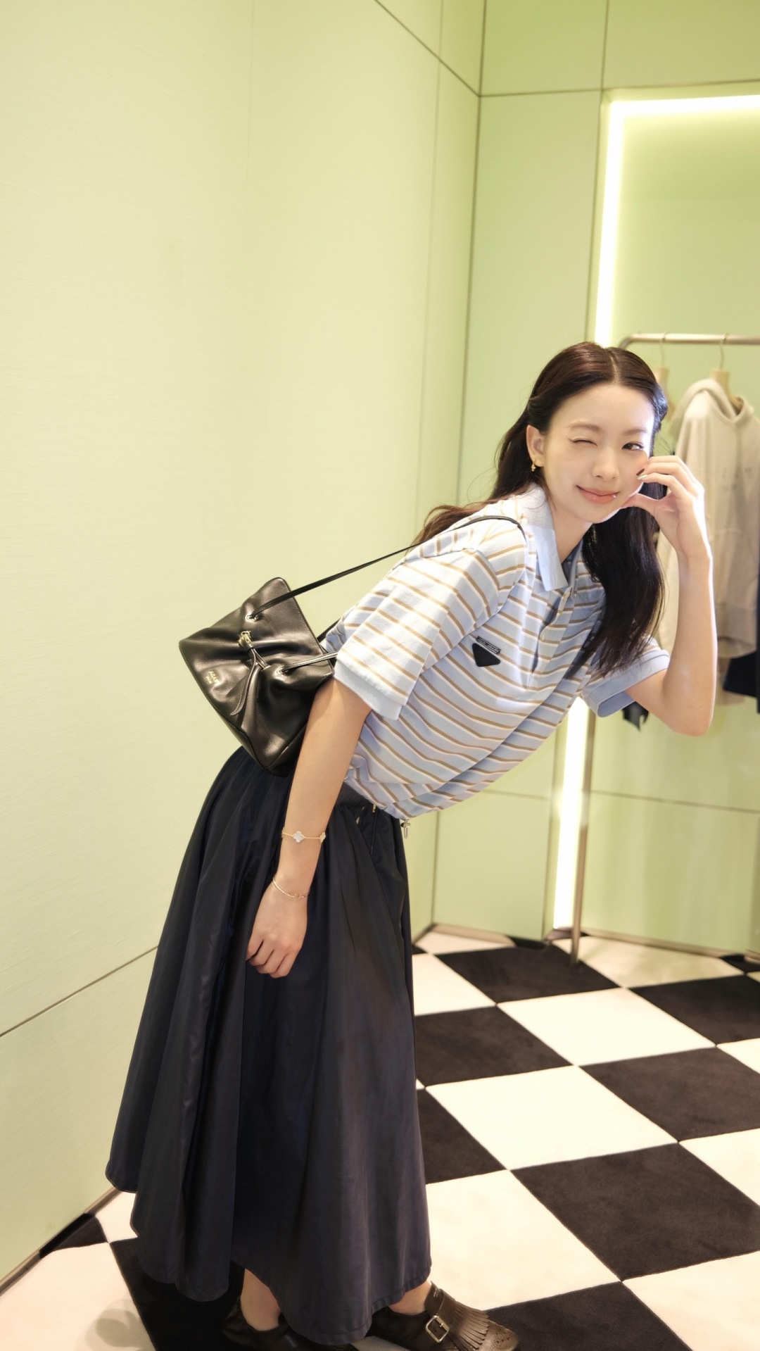 13bbac929bcfb219a7d9c8be8c17676f.jpg