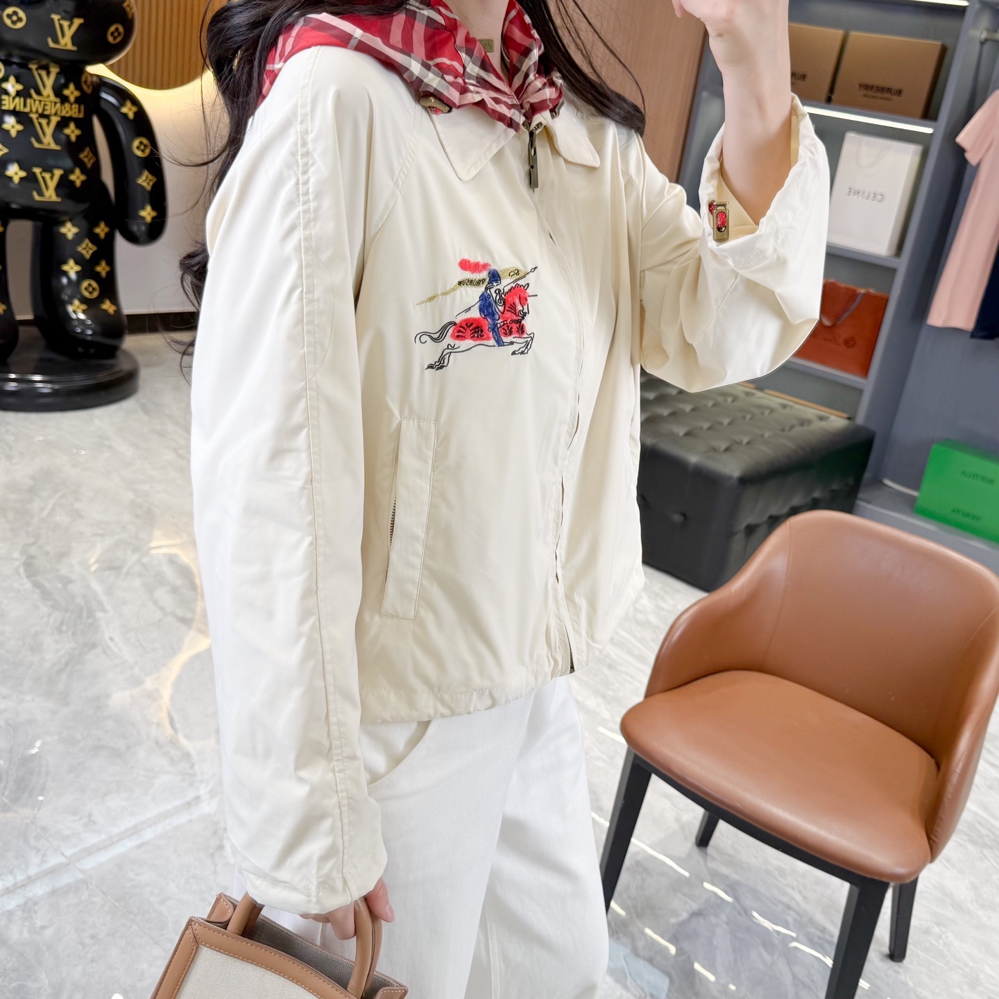 58d30cdc7be2ebb6705b9d3359b27919.jpg