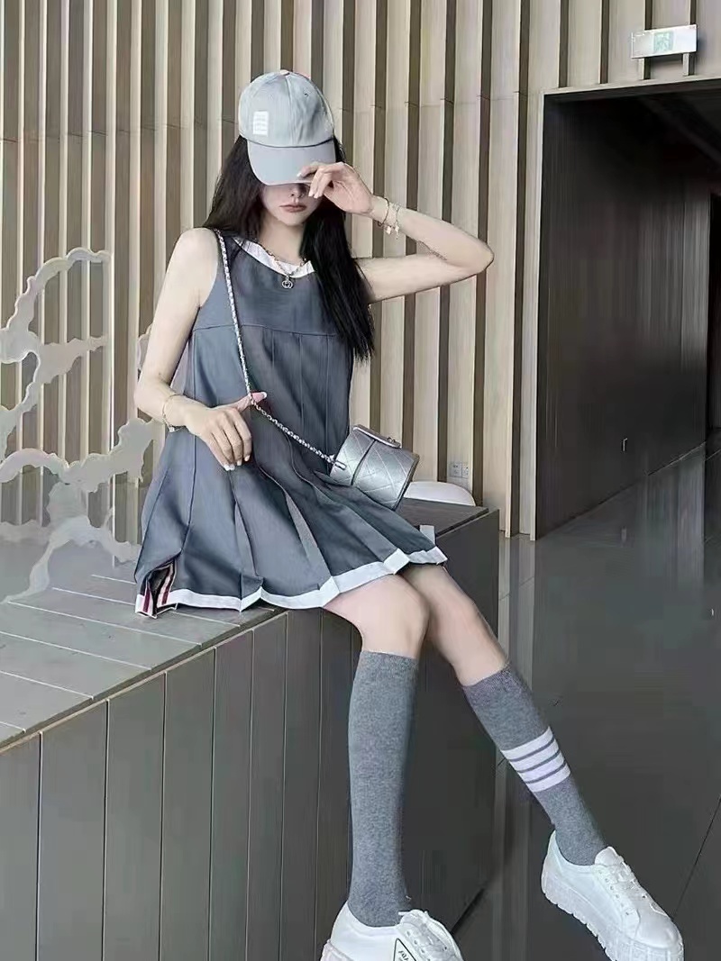 89af9bb38a1115ef6e0a93d4206bc269.jpg