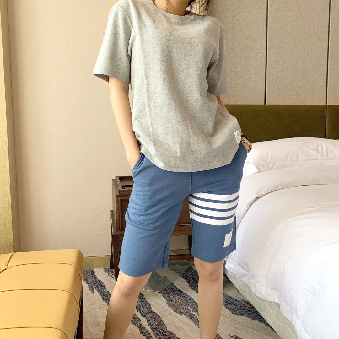 aa27e96dcfbd87125919ffc5ef9af443.jpg