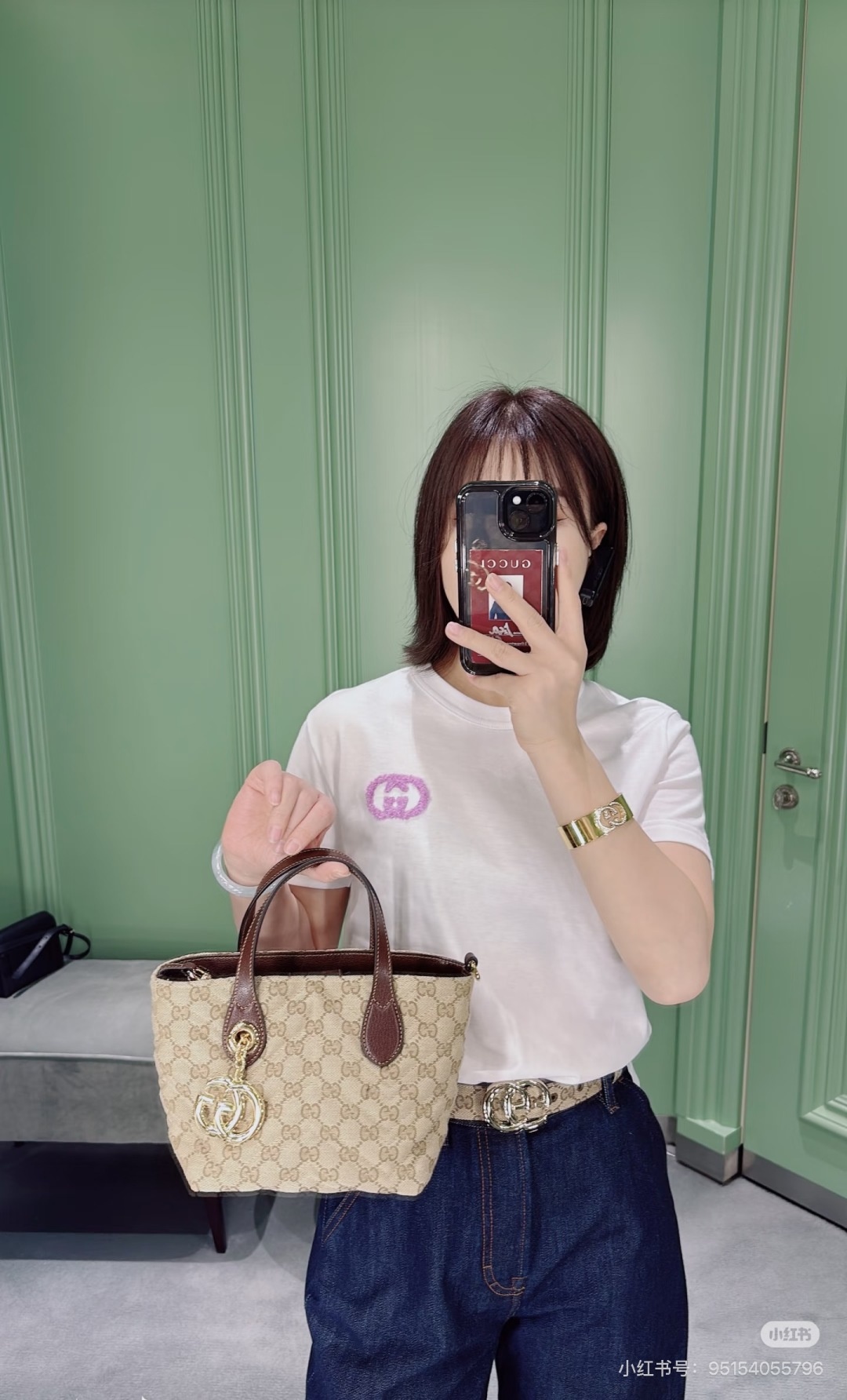 bc0459bf67dc6a550c33a103a702ba28.jpg