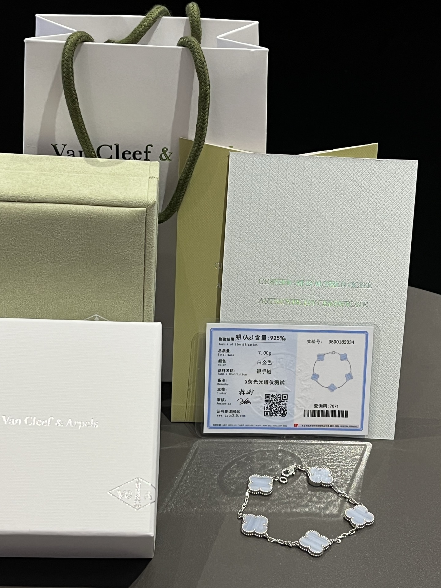 d785bf840fa1949cc0f2abaed0b97269.jpg