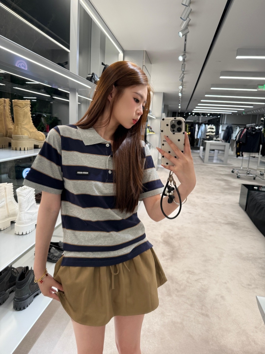 e33c6d4744157f62d16ce1ea7cfaa142.jpg