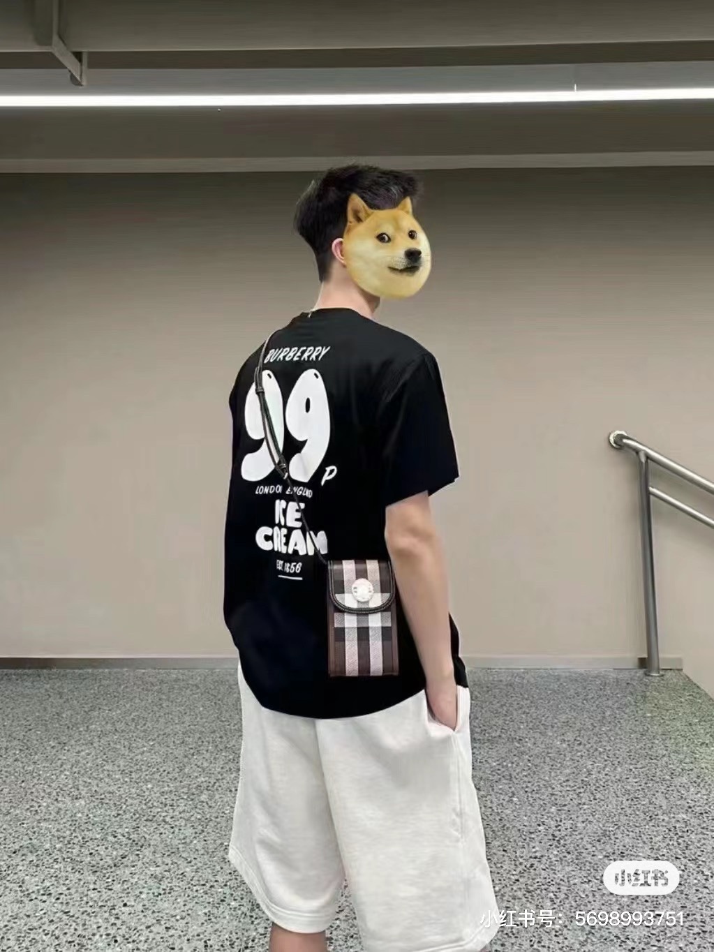 0c0b71f06e93b9bed813599dbcf6db64.jpg