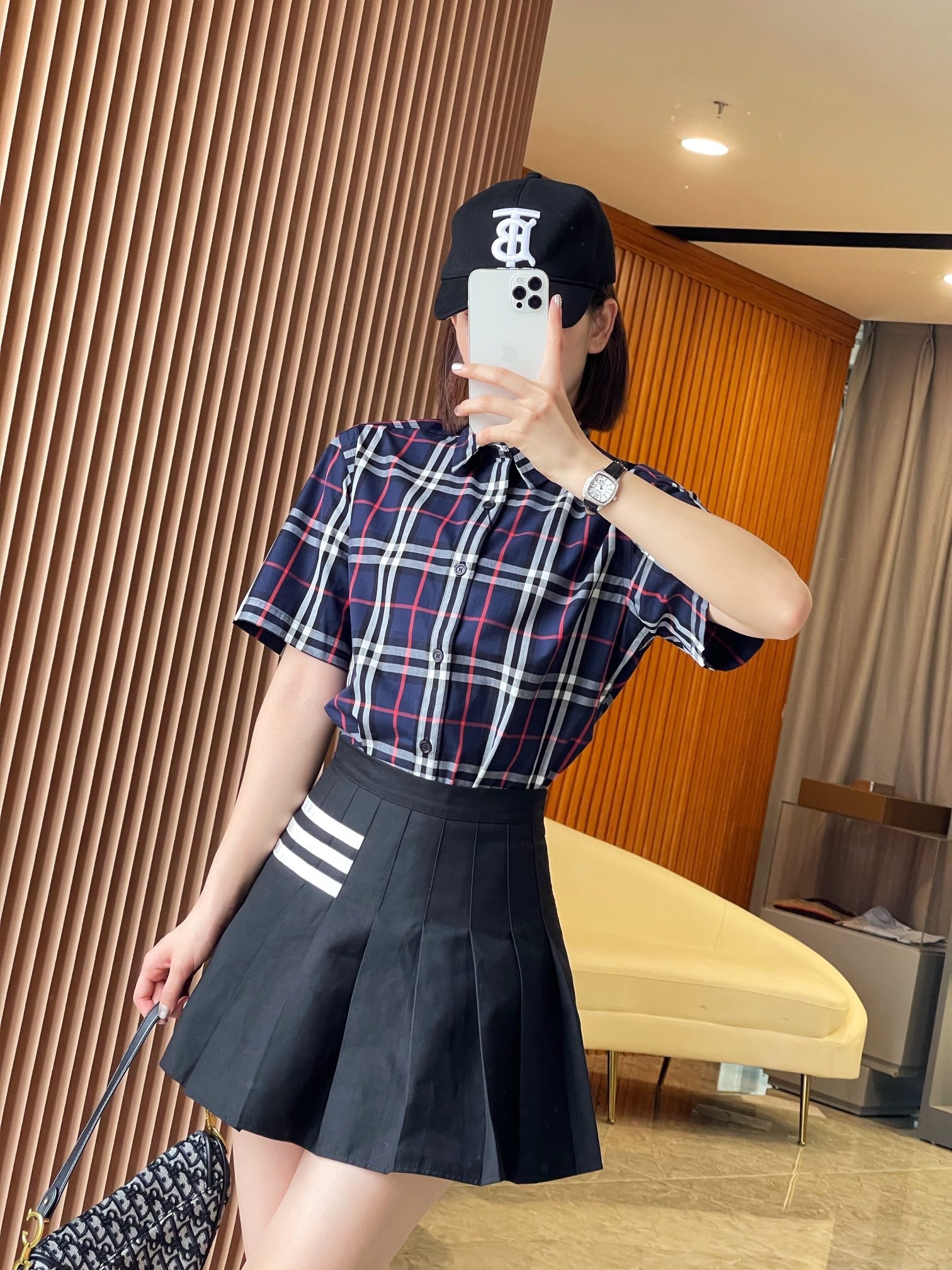 0f9ca65394c63781441ec10092cc0bbd.jpg