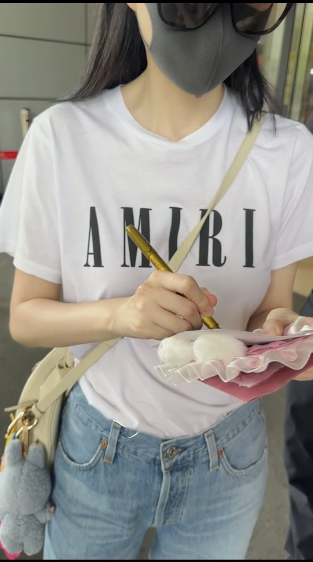 134ab18813dff3c9a1b850111d2da755.jpg