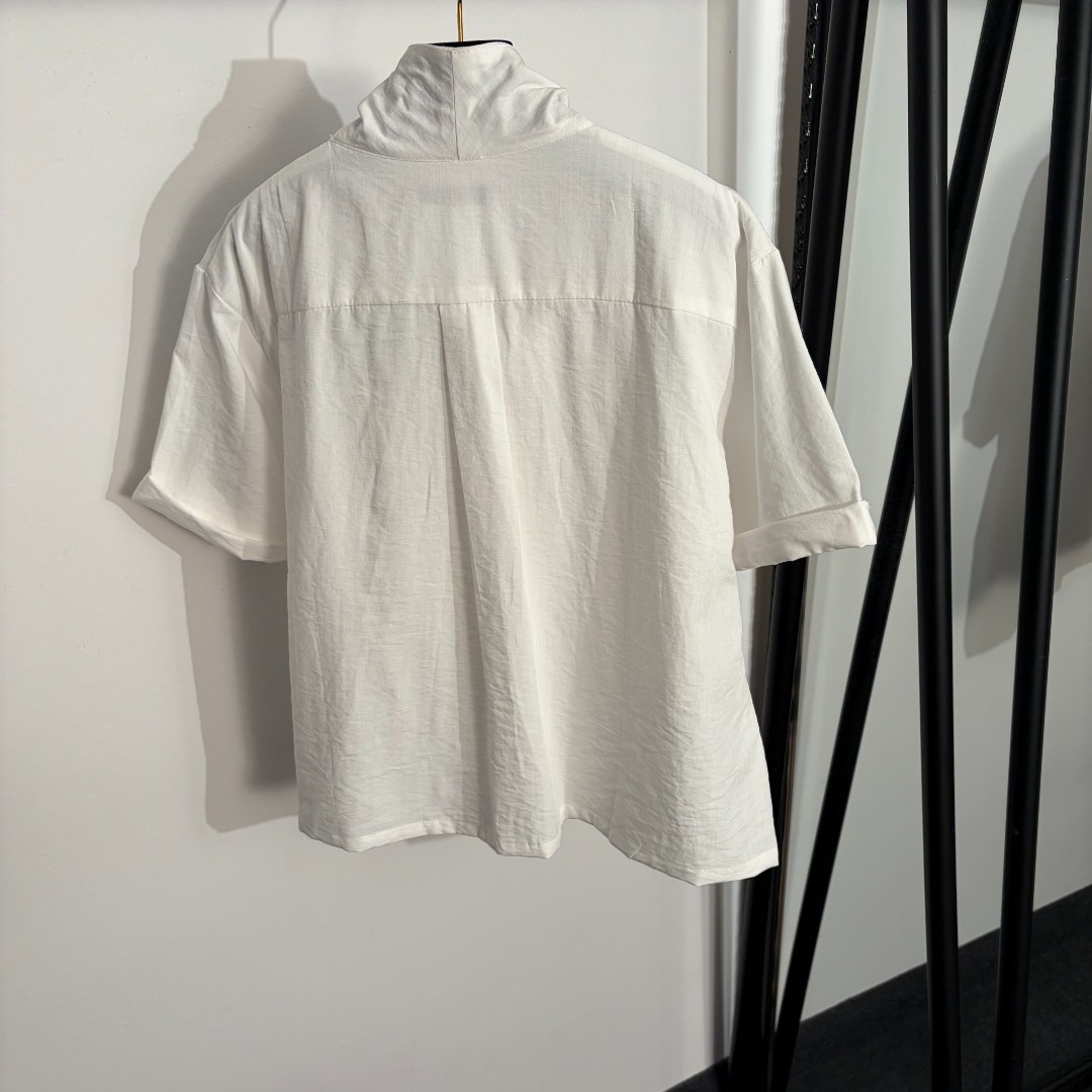 176fd6e07950c68fff7b93cf396ea0c8.jpg