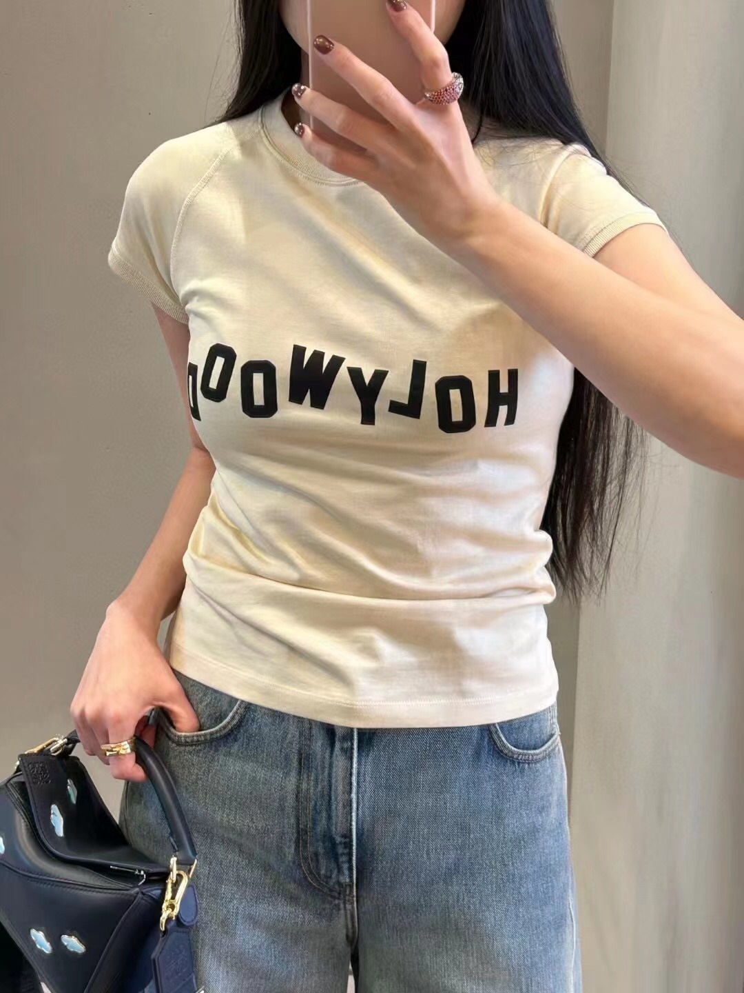 22565fe74736224495871de3d0142162.jpg