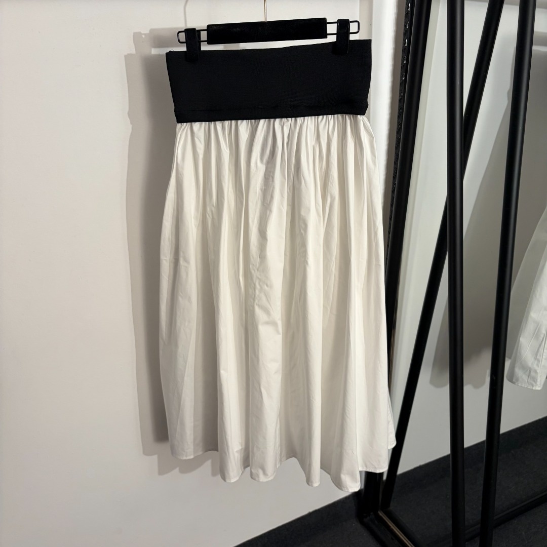 257af81e3e7184ab6f86b28472fb9d36.jpg