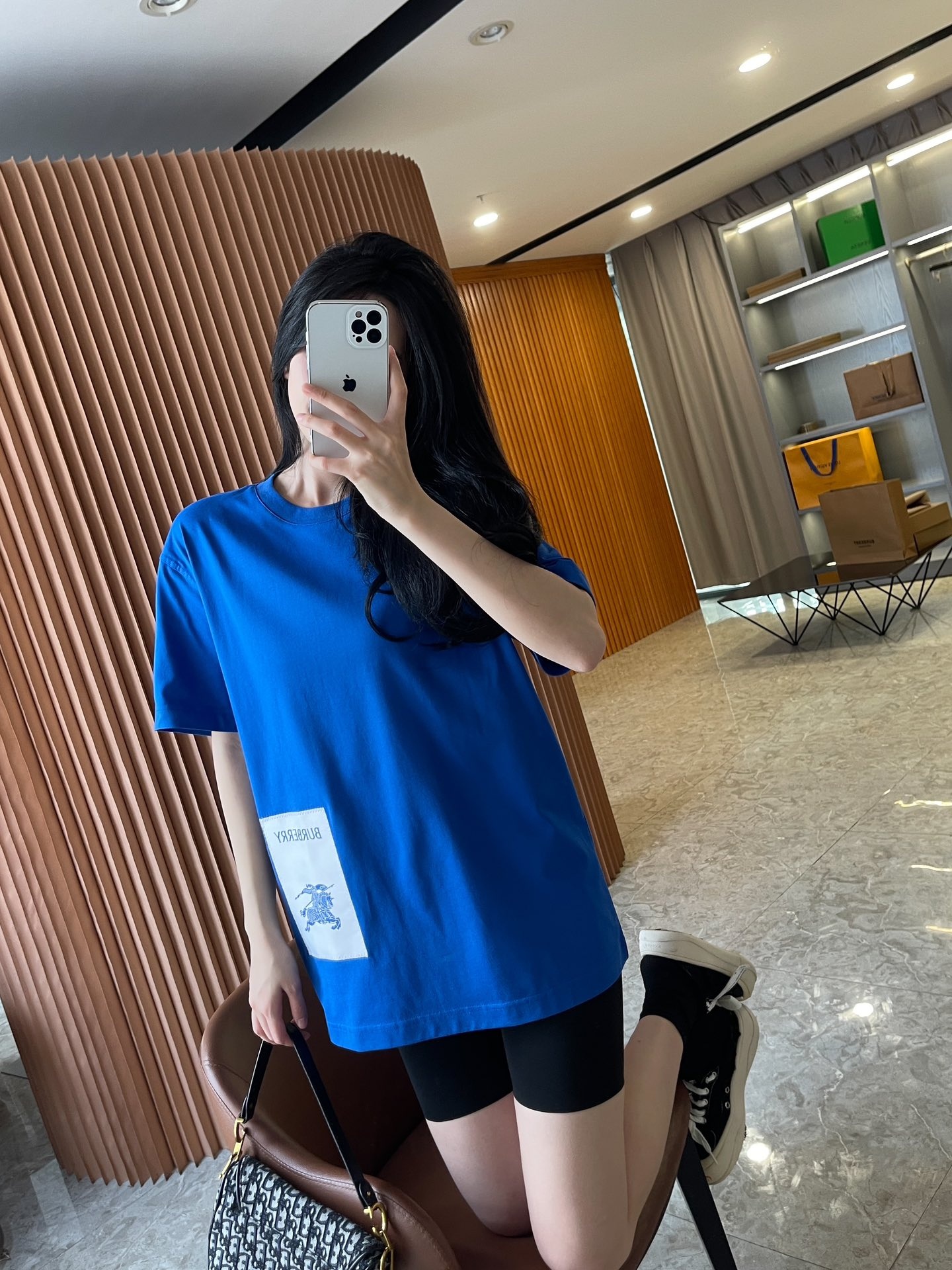 410842e9ffb3a8d2eb90d1dfc2cc3f8f.jpg
