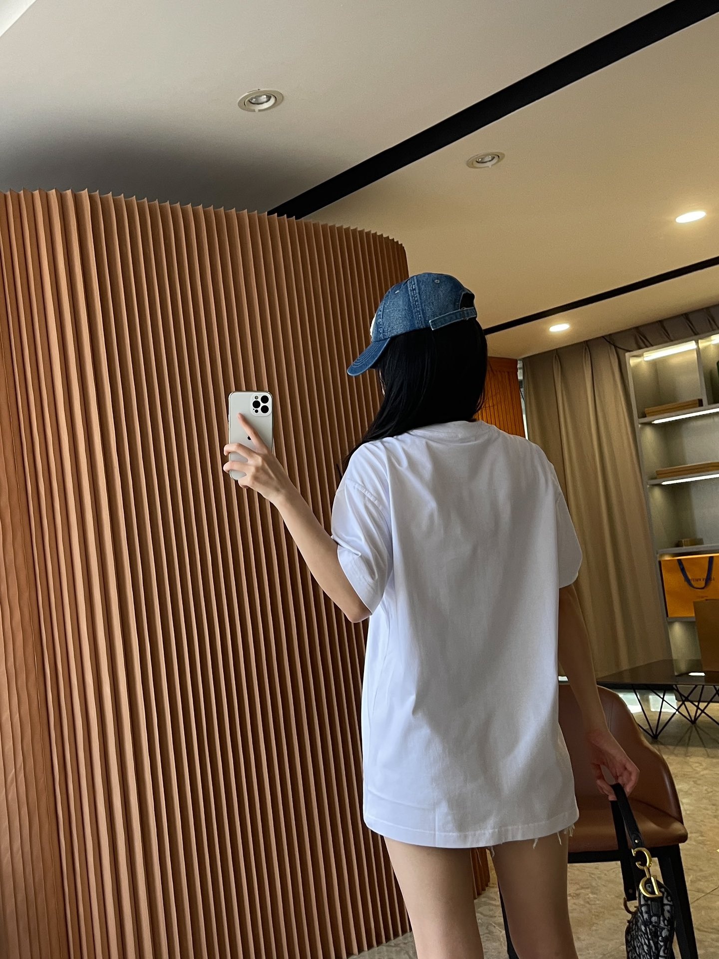 41f0a297970051a1f7bf55462e98c32d.jpg
