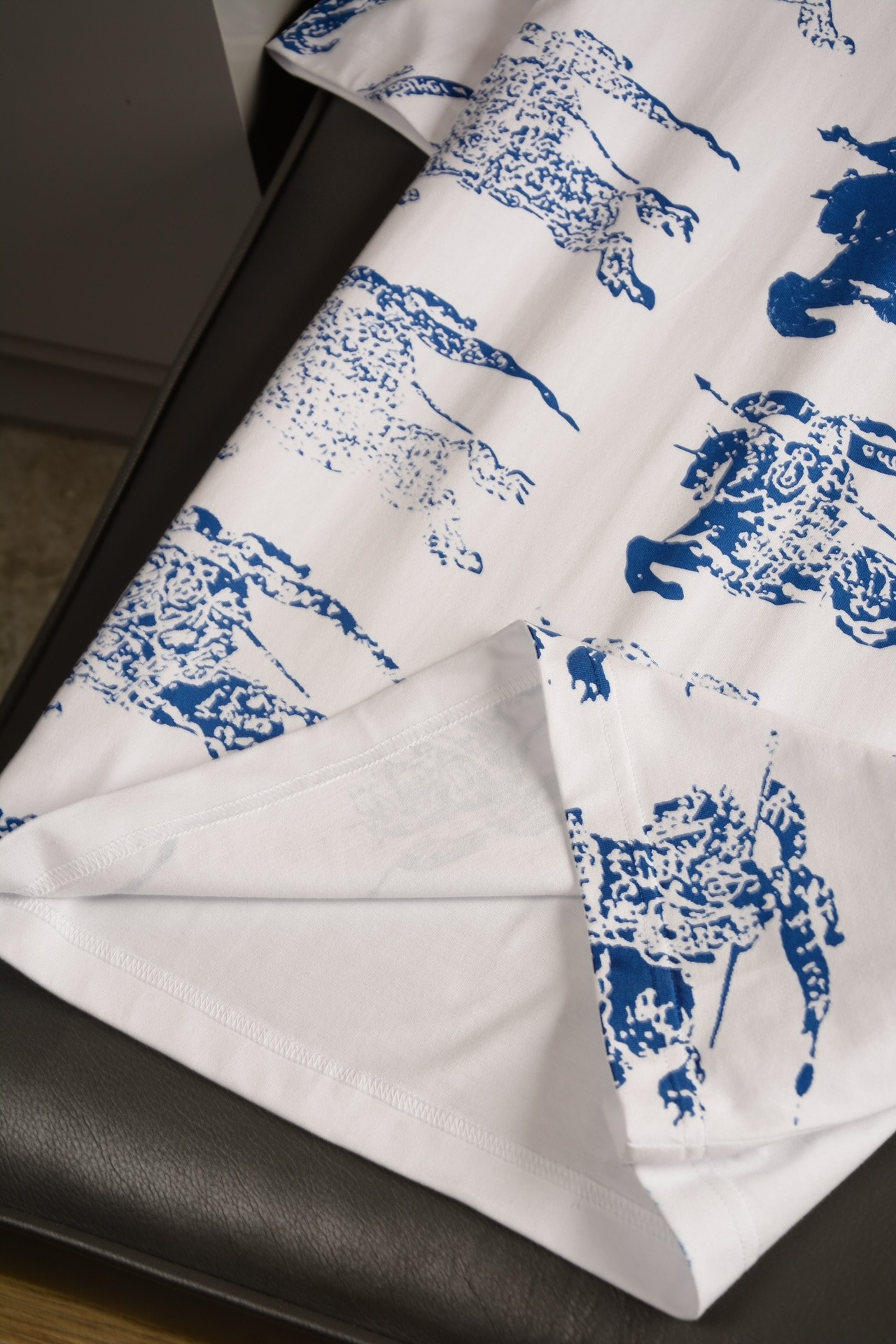 540520453b625cfc6e0b1a2bba8670a6.jpg
