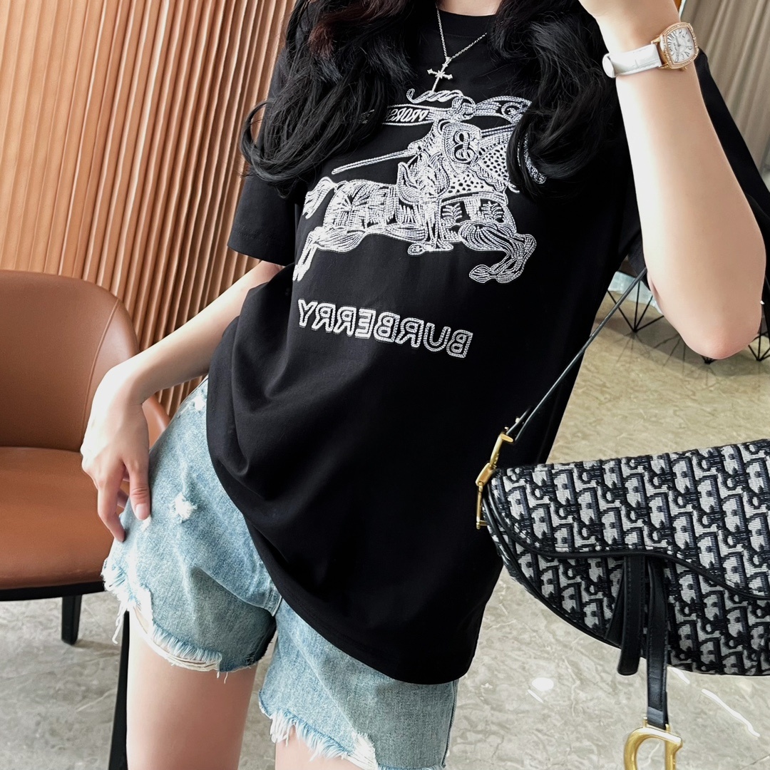 8af70a8cd2248845bcc48057b2a74948.jpg