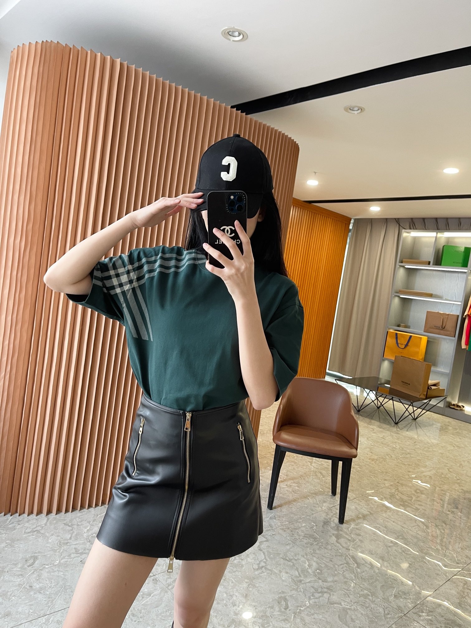 8cd74108cfba42608d6b5061688a0c8b.jpg