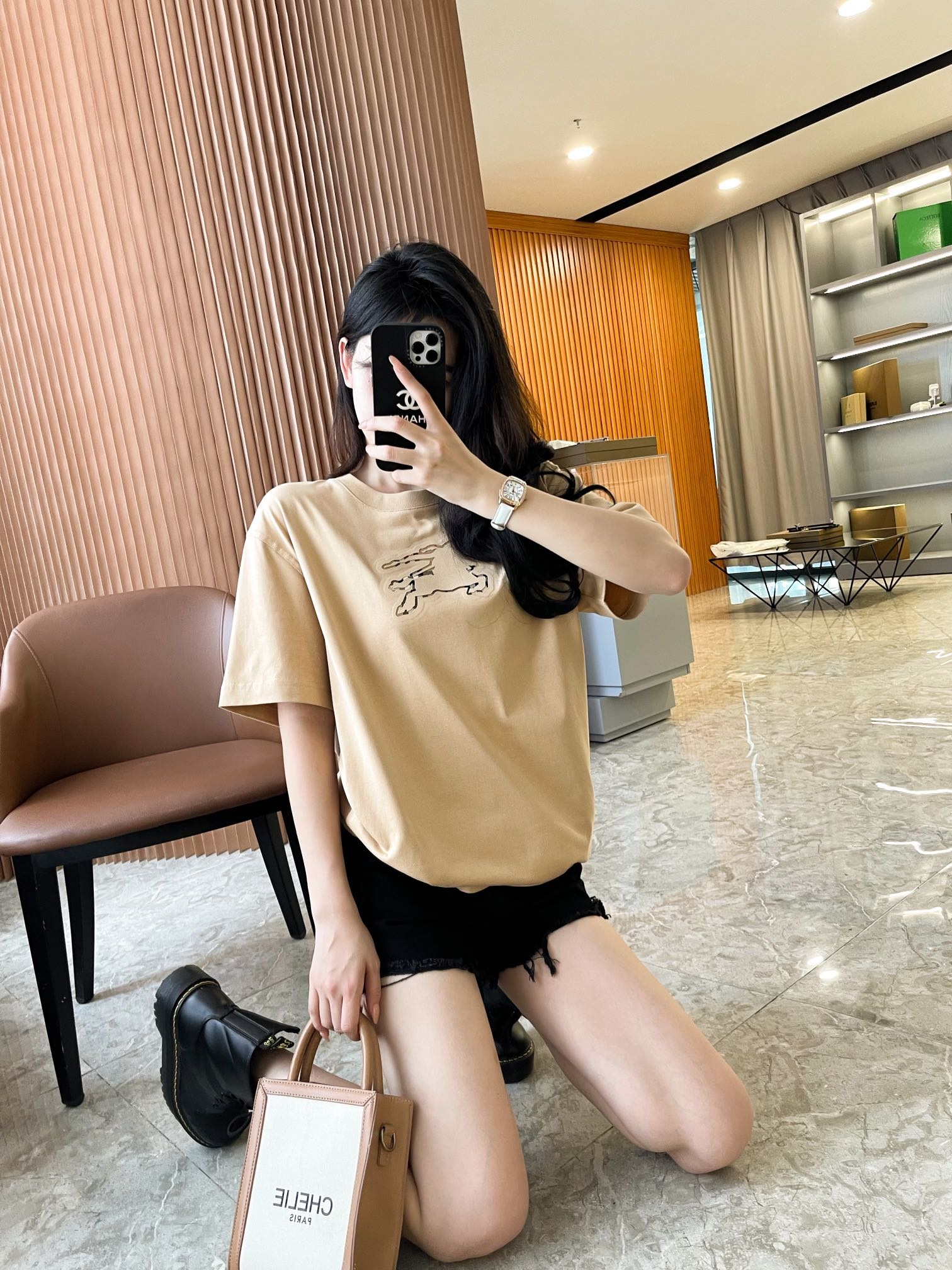 8f37a673360c3e9fb4e3e501af0311ee.jpg