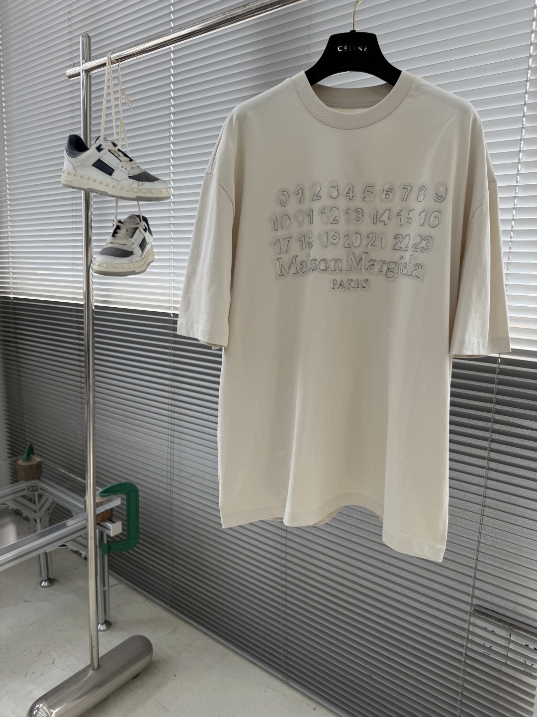 900ddbeb3904e9a6fbf8bc2949384bba.jpg