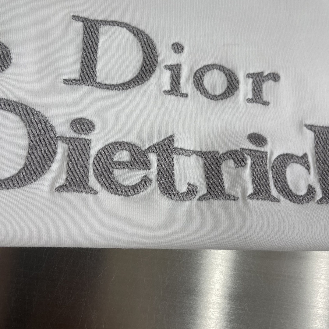 90adc2234521b32823213a6f1da38eeb.jpg