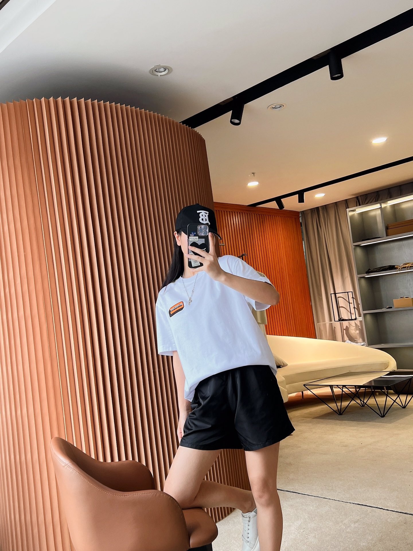 9ed53db8cfe577c0197d41084f884572.jpg