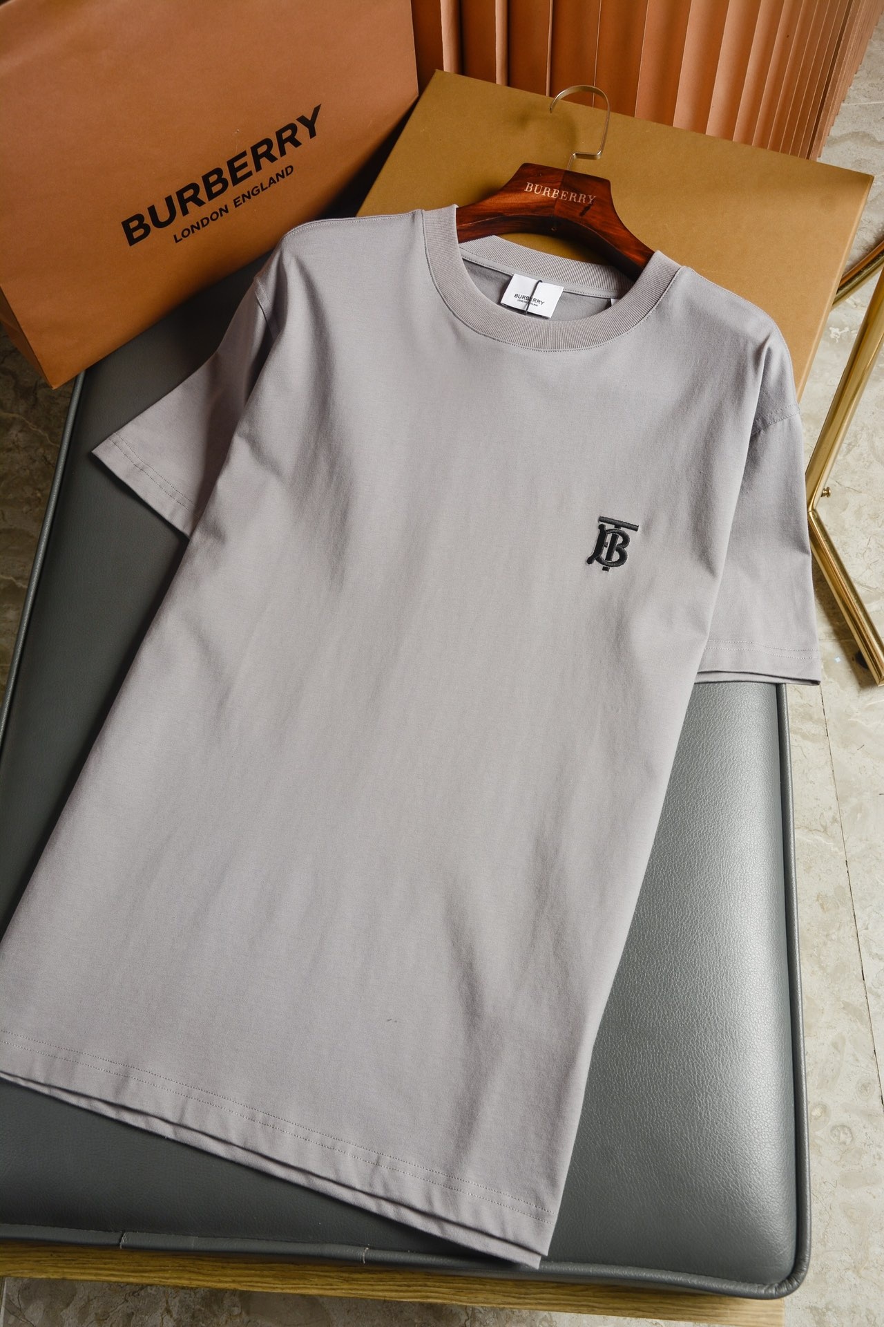 a8cdfe4ff16c9395337e8ebe5618e671.jpg