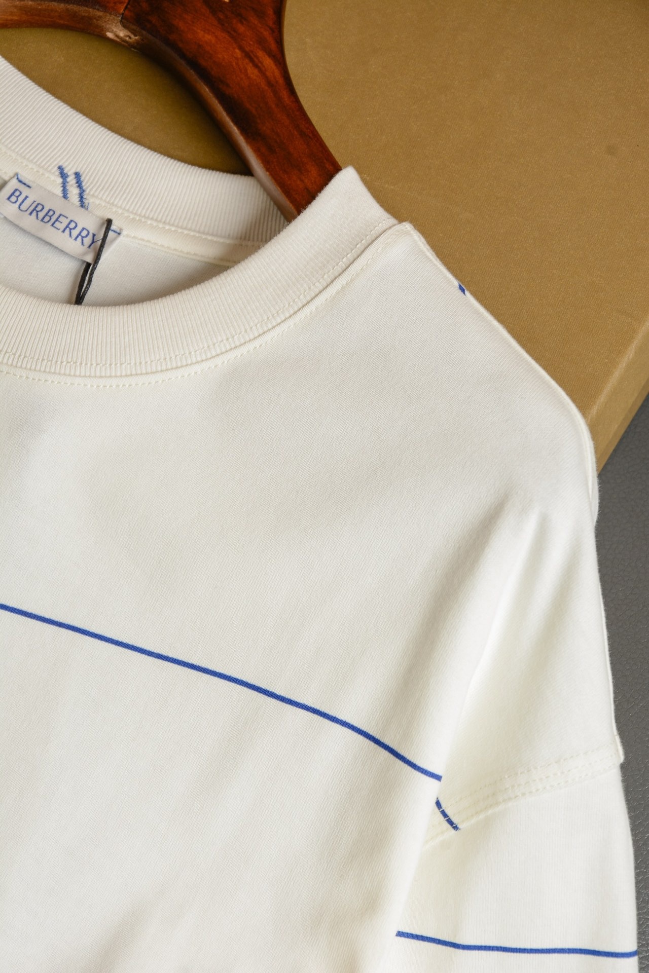 ad6ef9bd1594eb474494bf8275065fc2.jpg