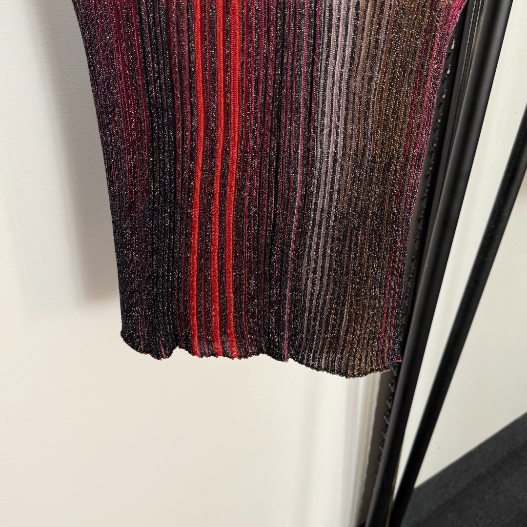 b2cba72c42be7846ed0c1076235d0455.jpg