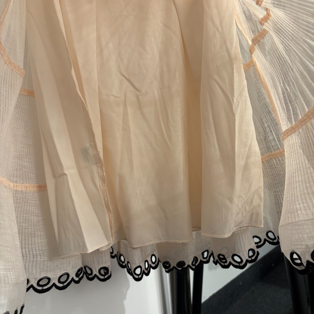 b6bdacdbf54989be3c6d27e92615b00b.jpg