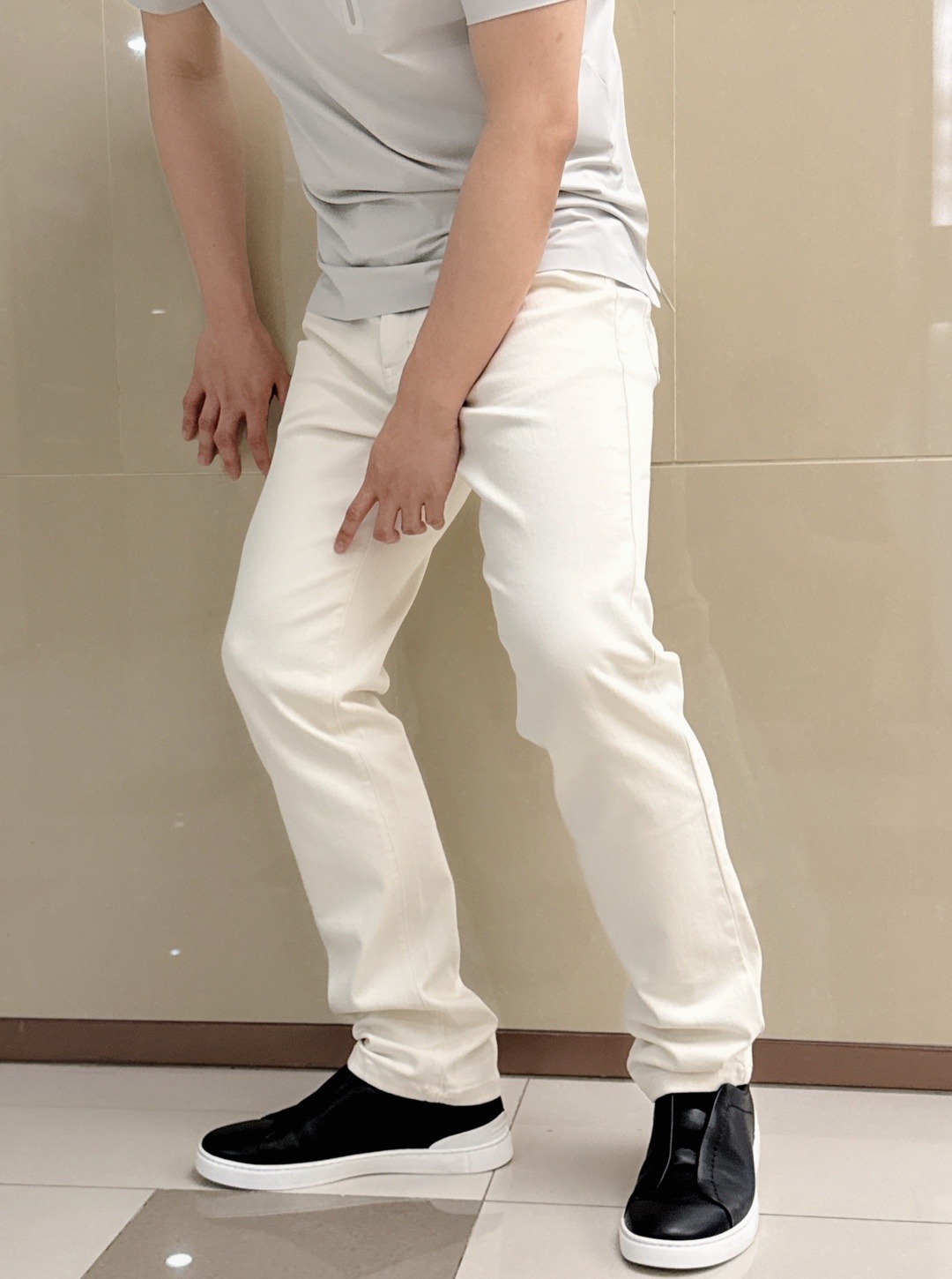 bbd27fdc92aab45eb18579b426ba17a1.jpg