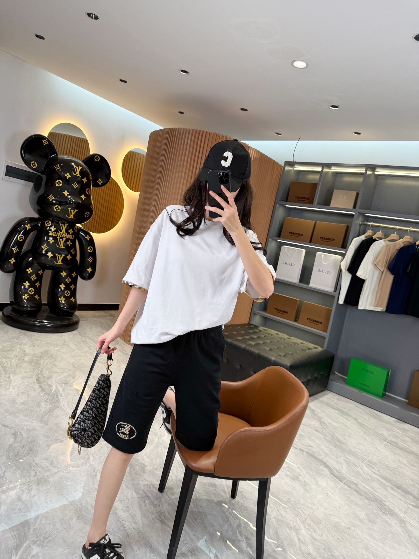 c335bed68f935e63a6a84859d328be5e.jpg