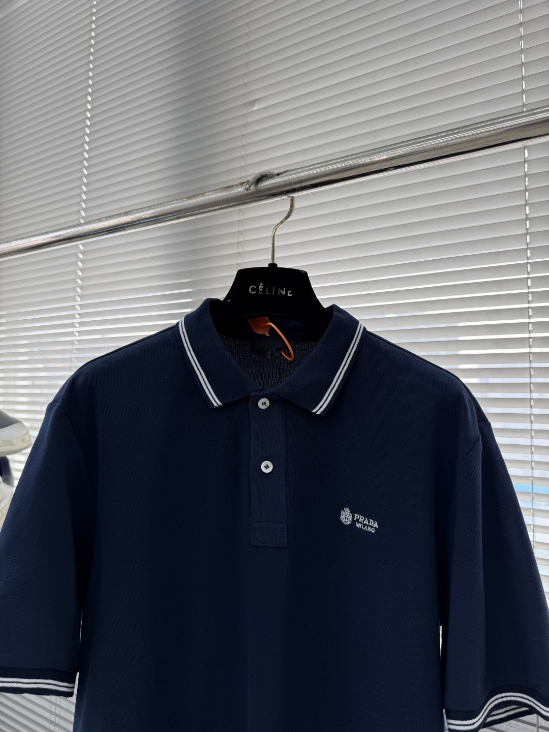 cfc7419b37adbc75eea9d12fdf04d059.jpg