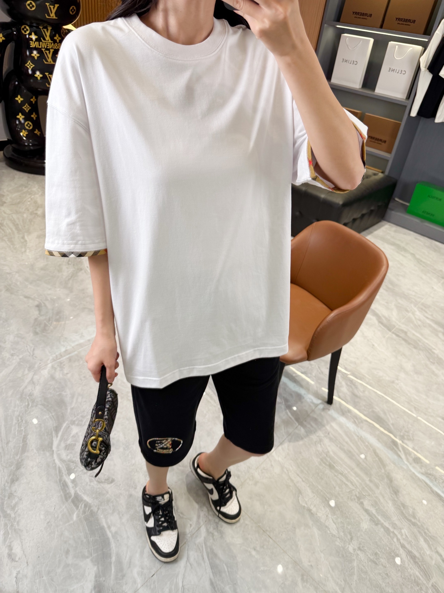 d3e8cde11601c59db7979bc47f80fca1.jpg