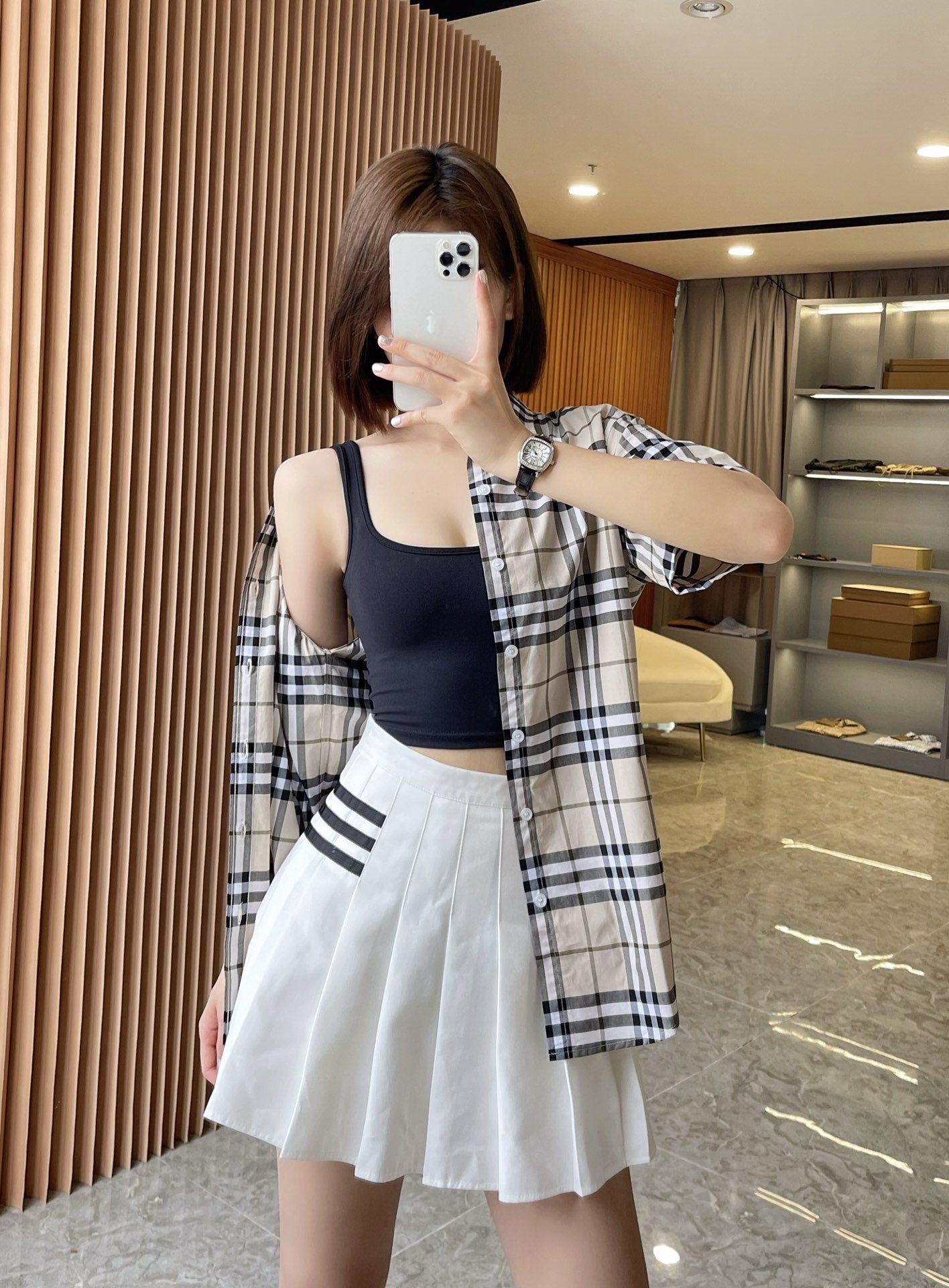 e9bf7ce75381c616fe053be67d50abb9.jpg