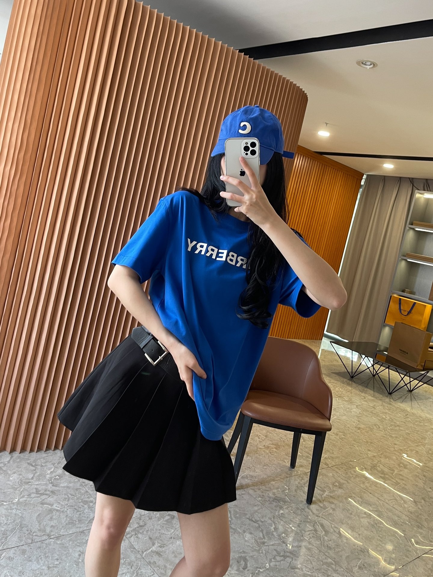 efda8c5a50d19d03b01ad0e569aabcfc.jpg