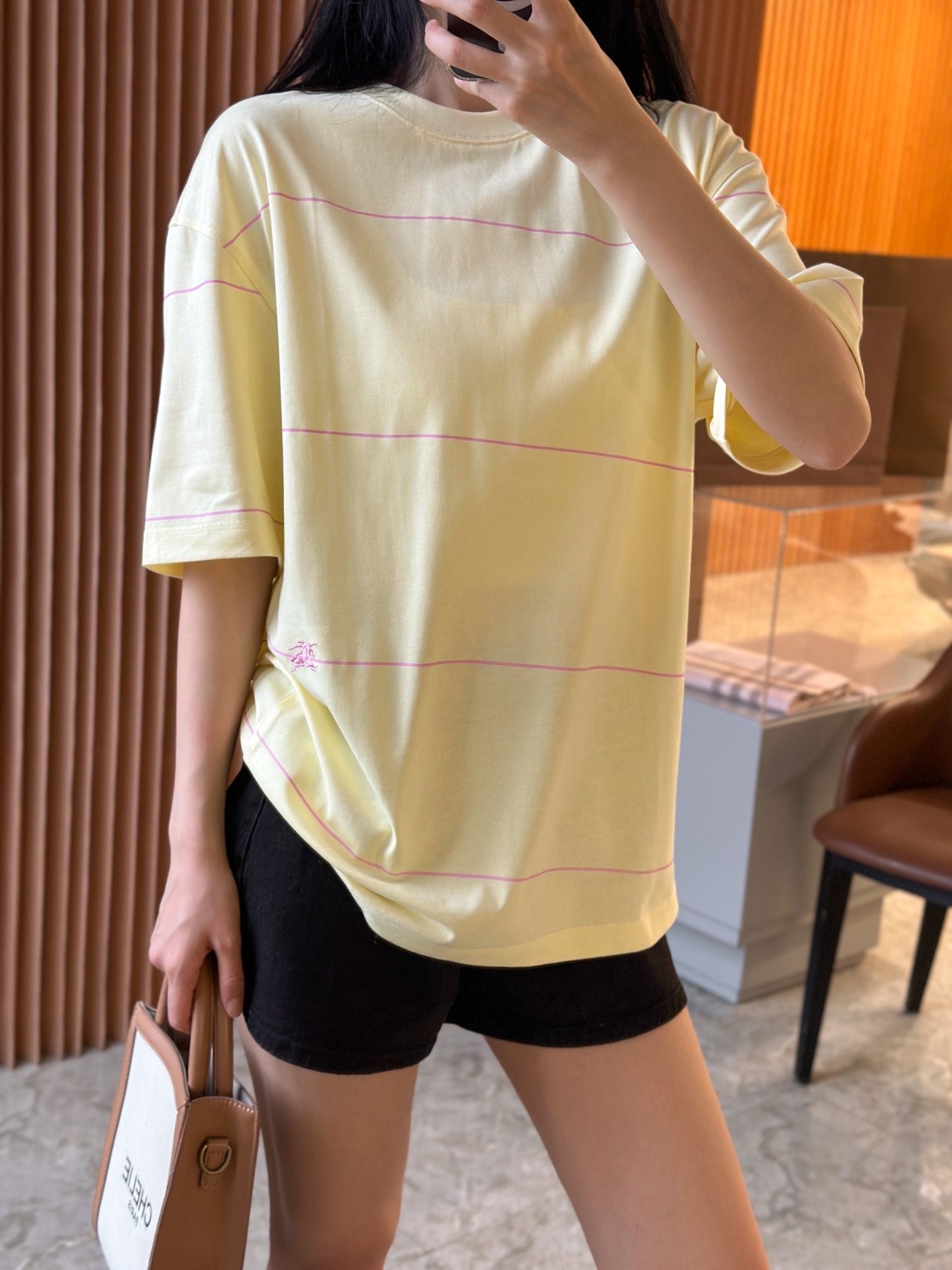f09002937a458649ad11b53e09a32bd4.jpg