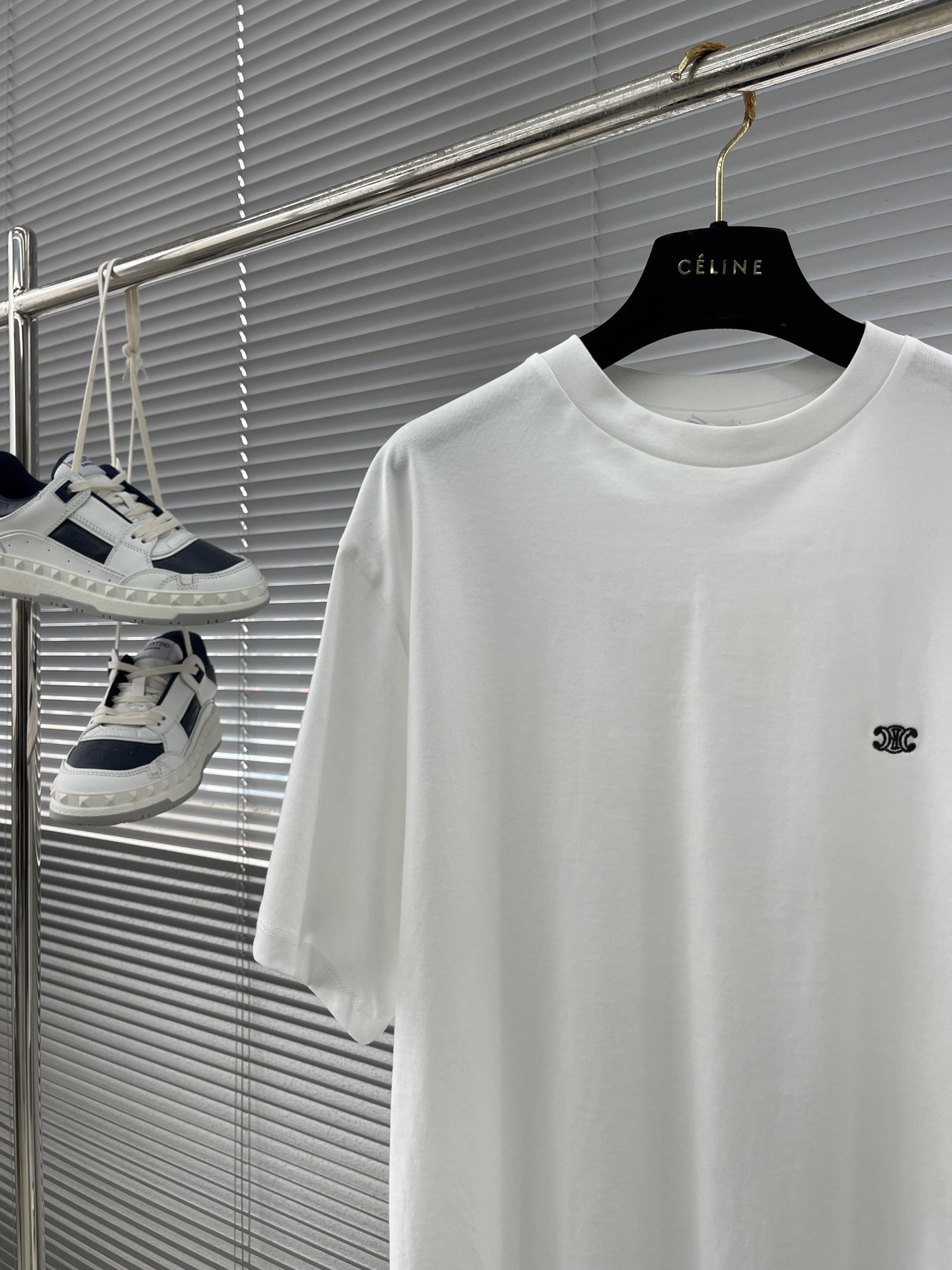 f242347ec2a2a72342dd509eb0d513a3.jpg