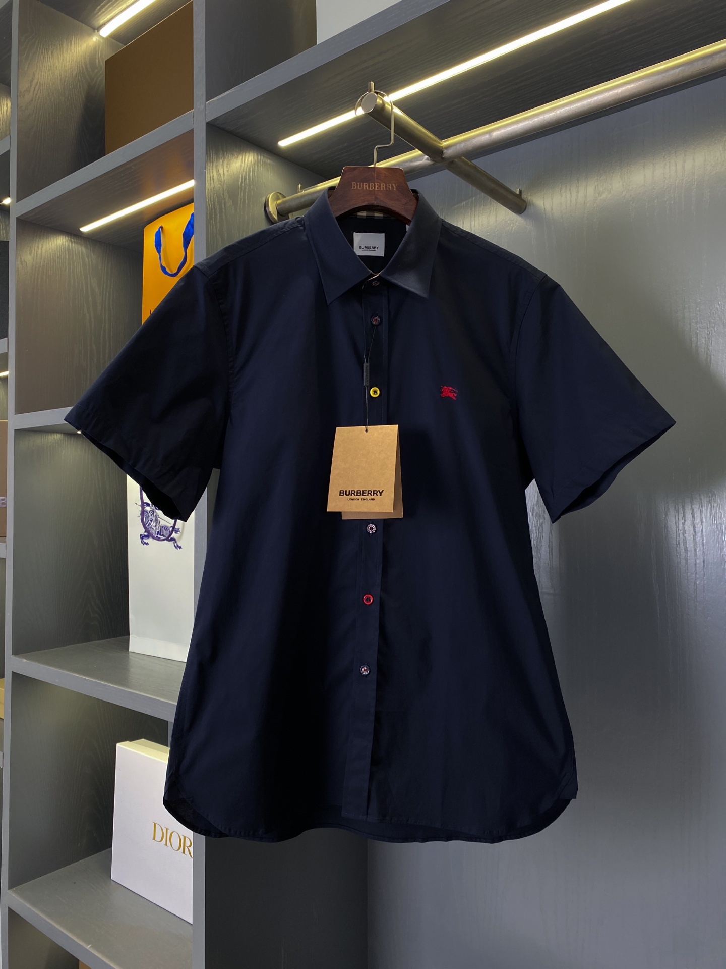 f34e7ee7d936eba32bcd93ae5f4ebaab.jpg