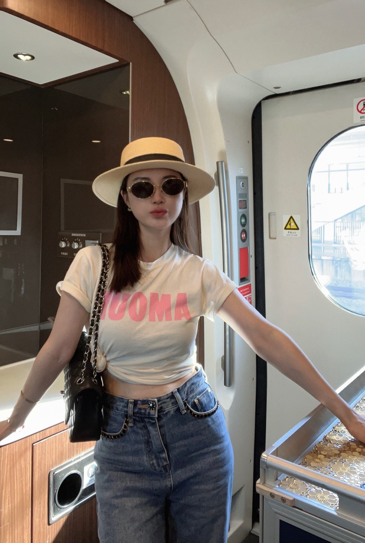 fd876f742d0f41faf0c75a3b464101c0.jpg