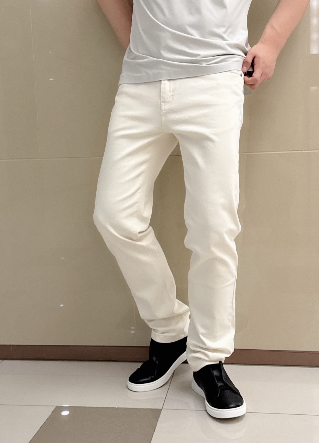 febe572fca0d8aeeab9f4bec7f185725.jpg