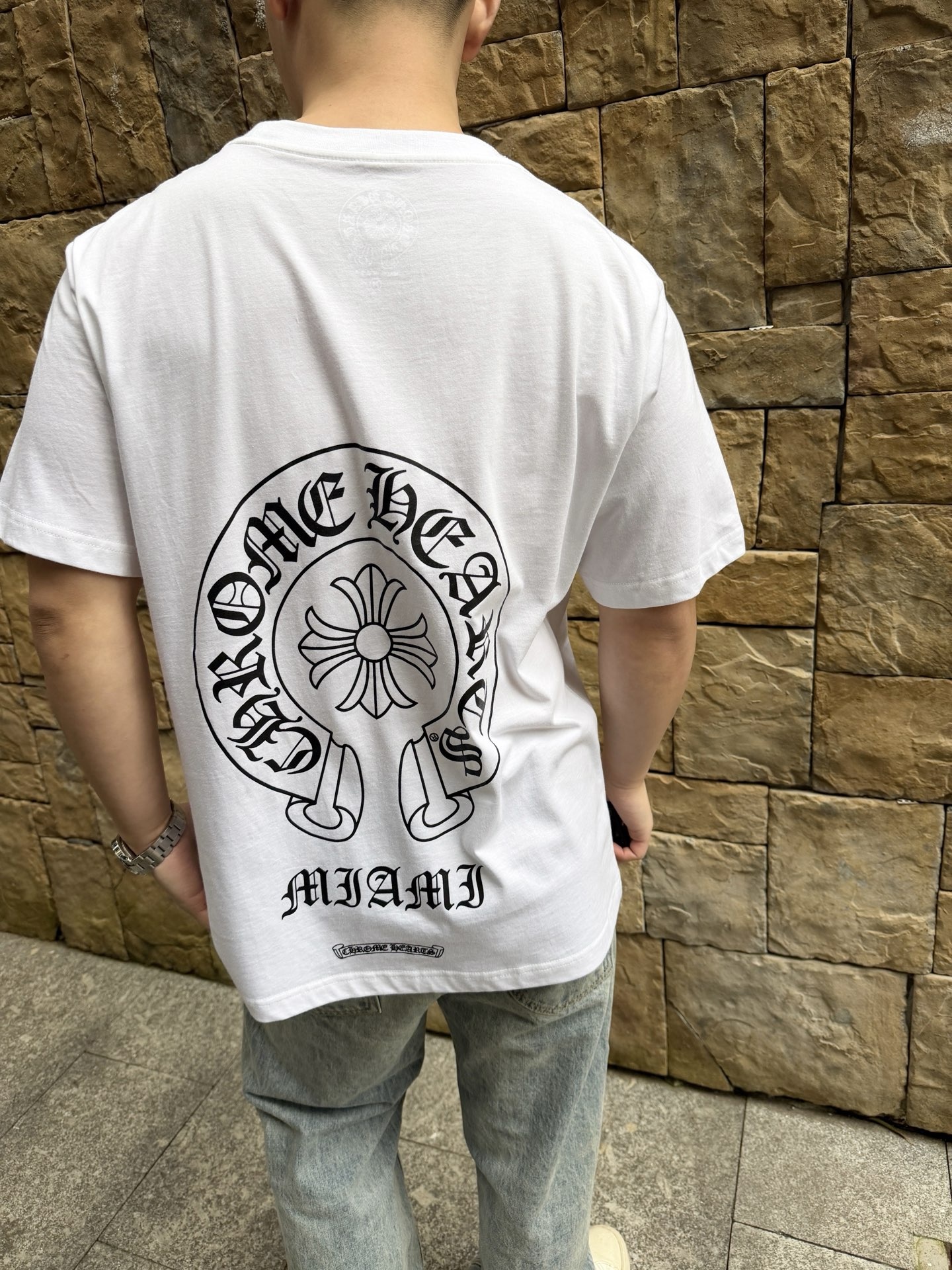 12db9cd167e44c754926eb9a8fbcecb1.jpg