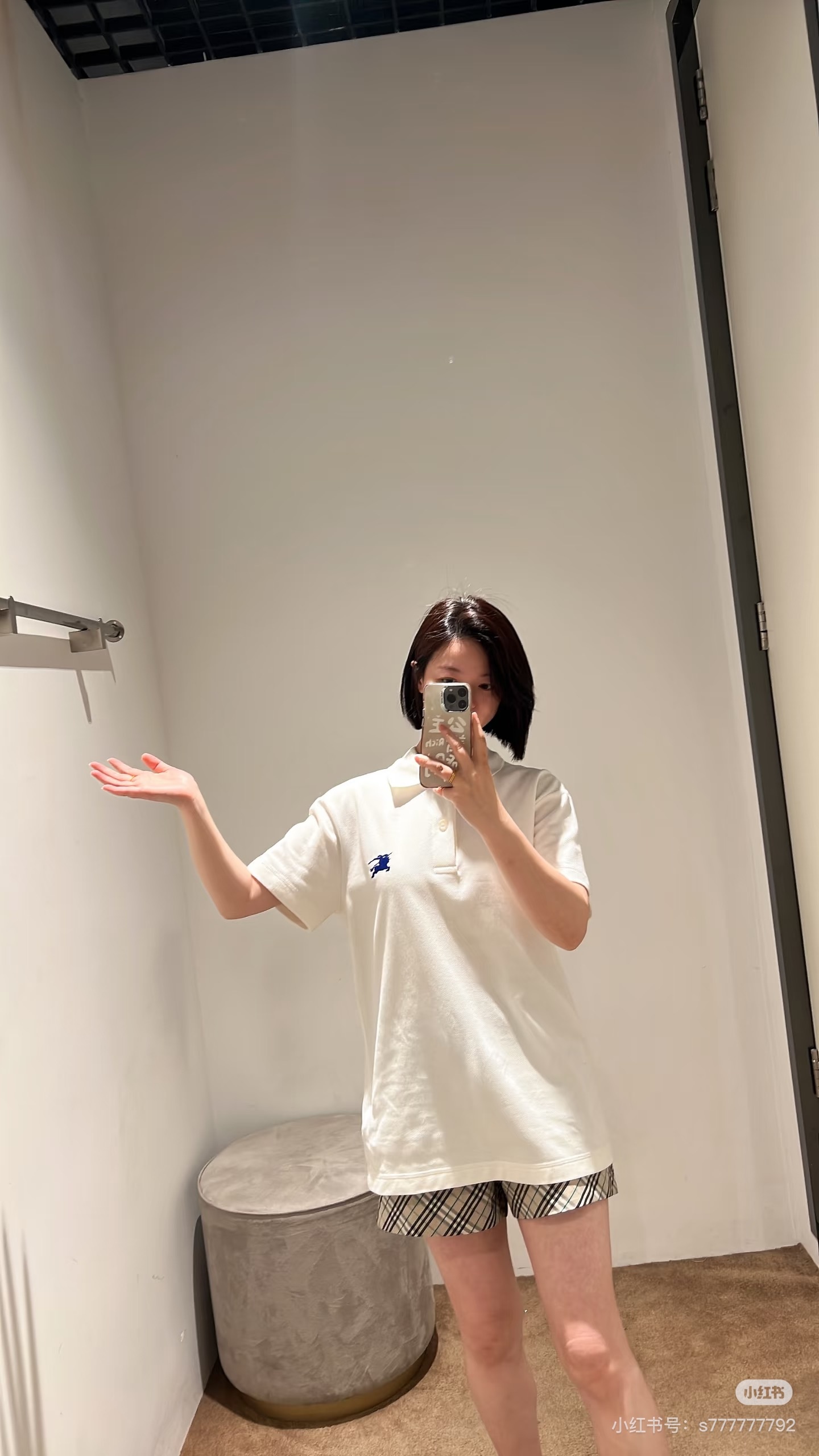 152e81442a5bdd88426c1581c6104c00.jpg