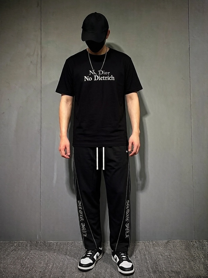 61becd6f0416a48a6622adaba4499e3a.jpg