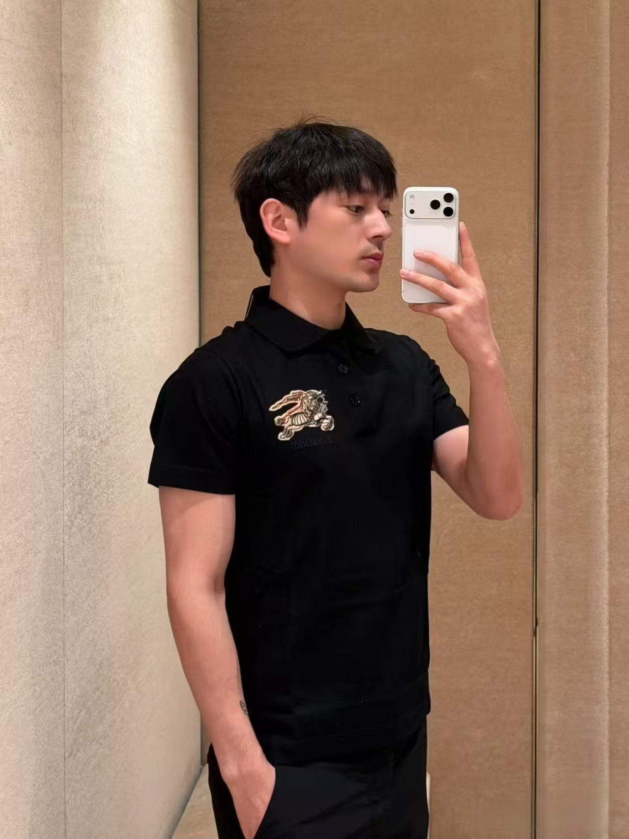 6c1bf718a380ed5f8ff66320eec0f63f.jpg