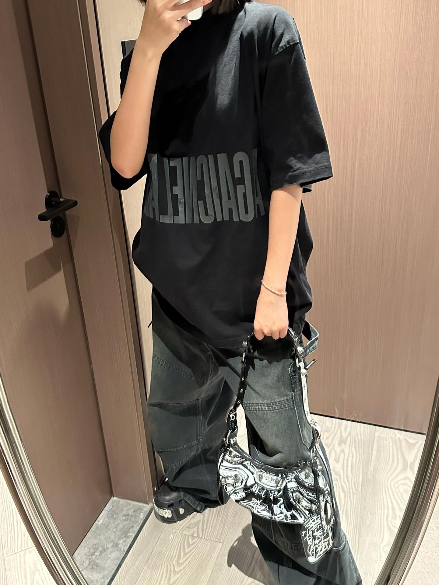 8e7e51544ce371fbc727de120ce7c738.jpg