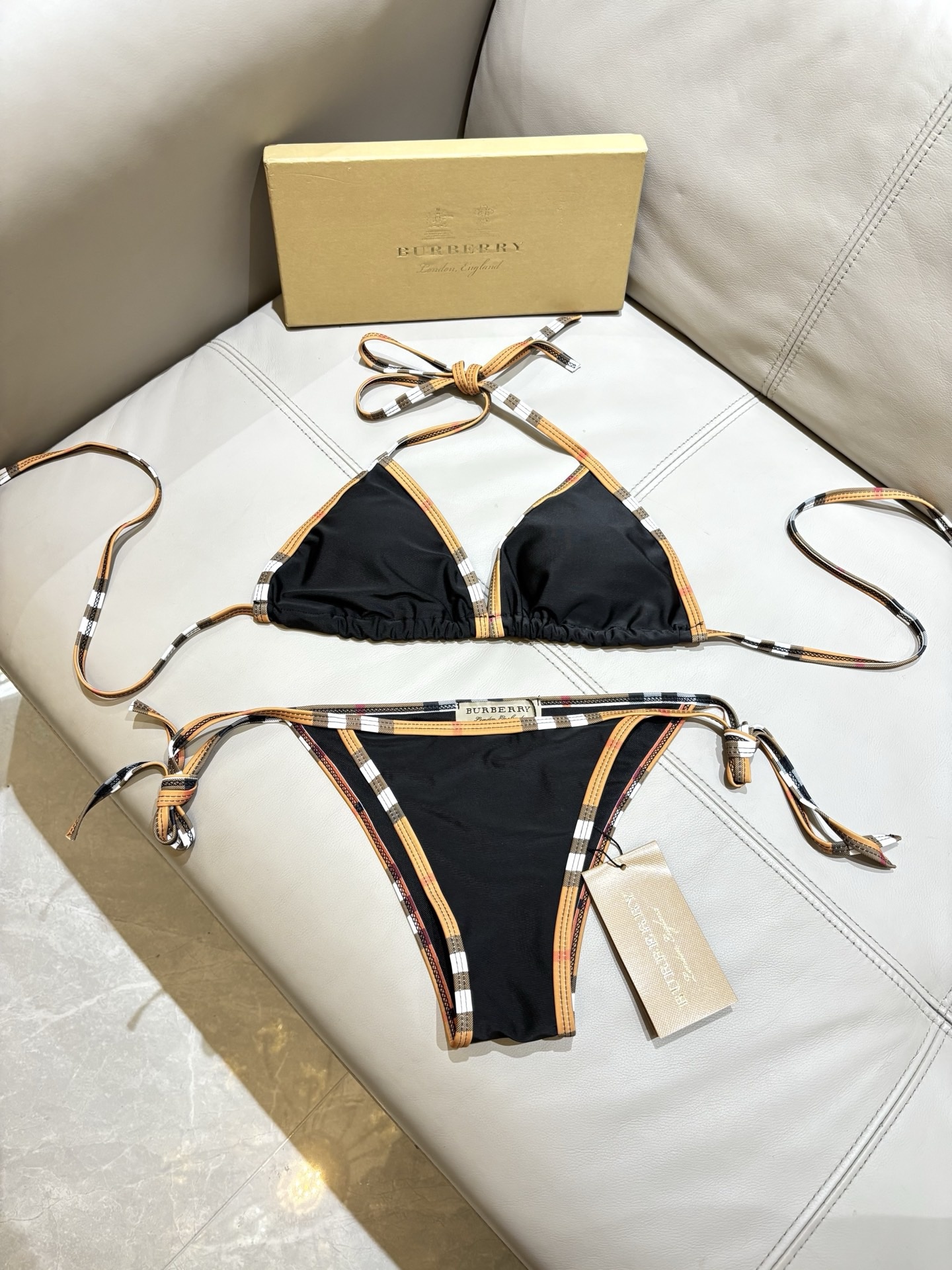 a4217ff26ae1a8ed8ba2edc7a3ca853a.jpg