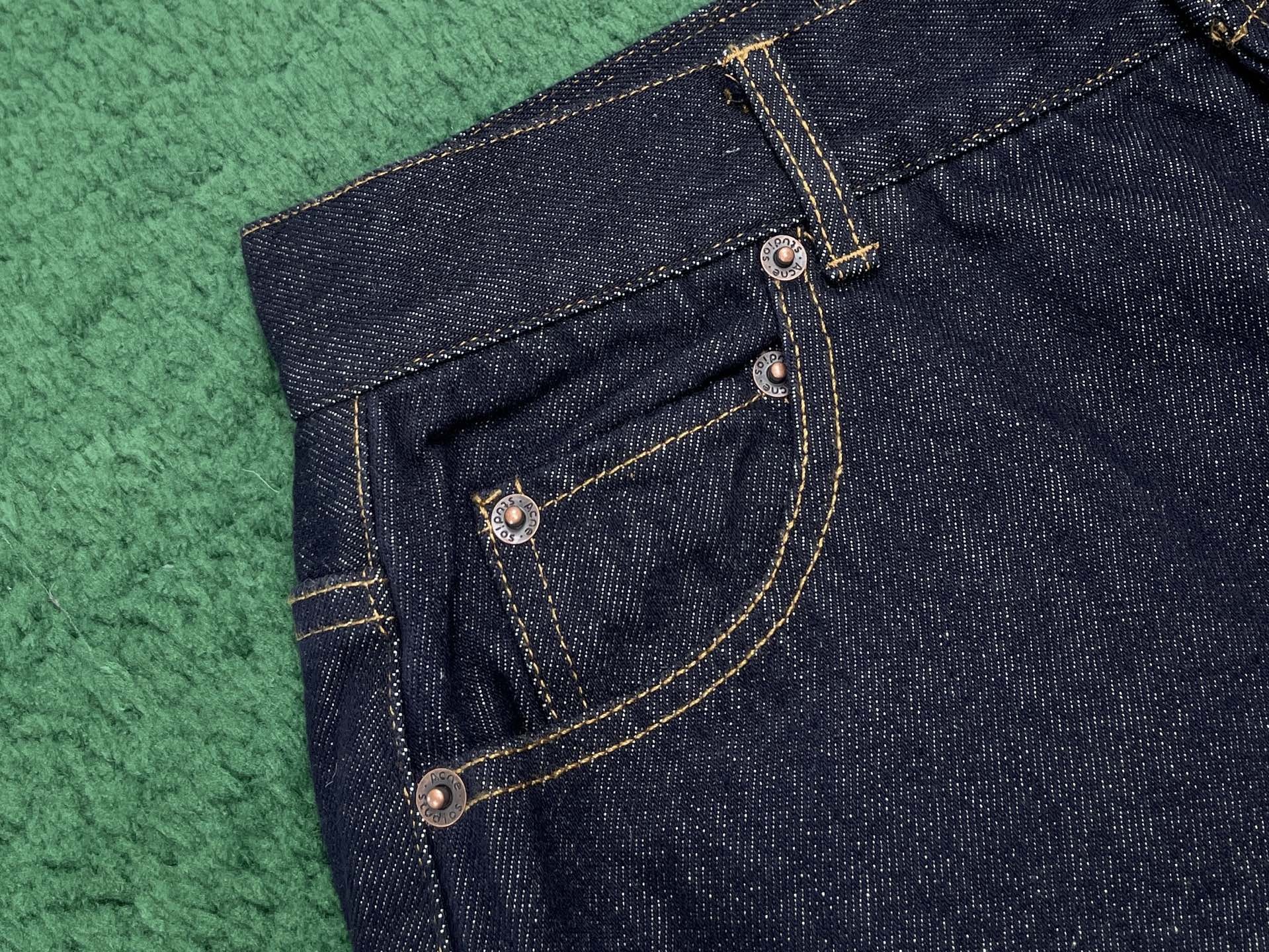 b14552a4963a582f2c48c3ea7cffba15.jpg