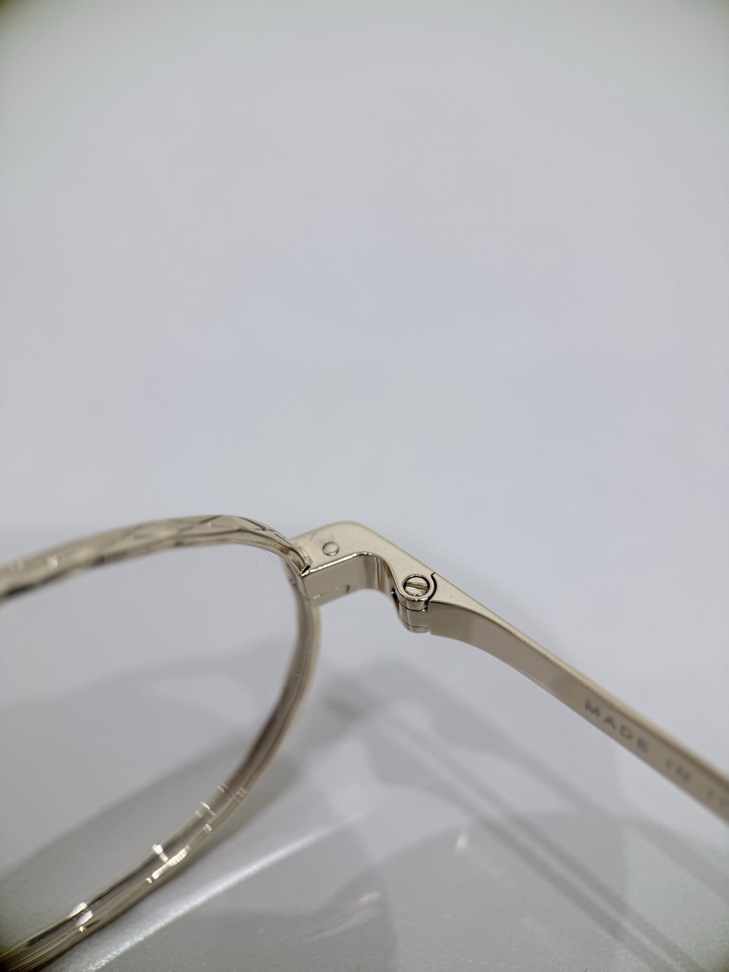 e42be2609d94e2b83cdfbe34279ea3be.jpg