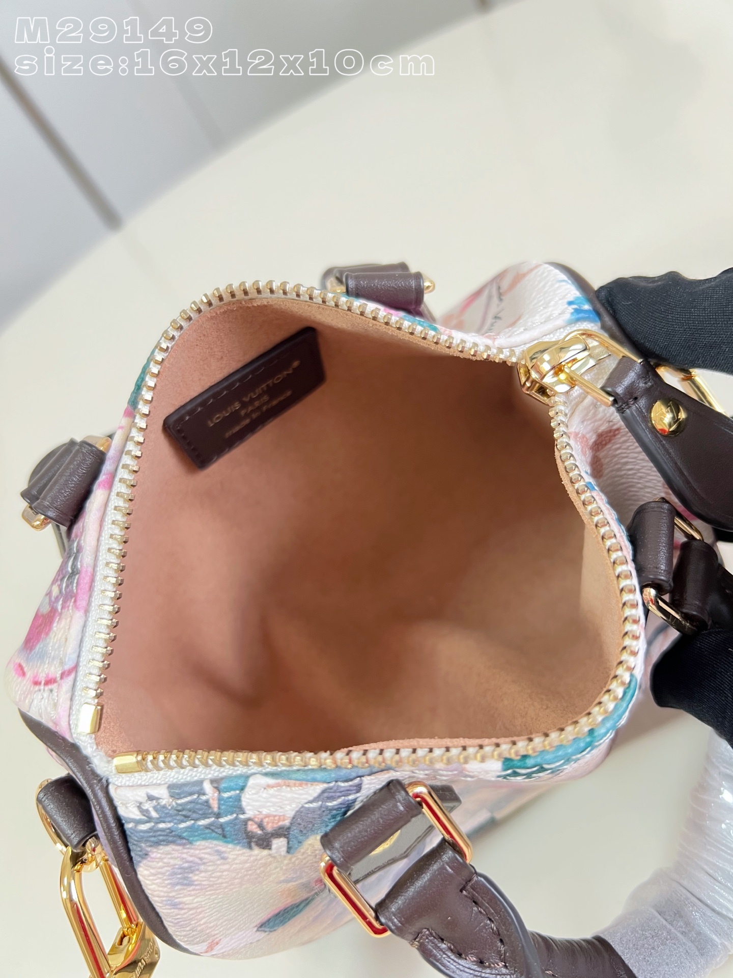 9a0733ddd55b3dec13bd20d566be6be1.jpg