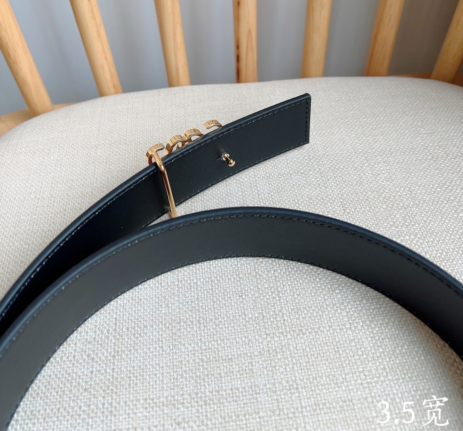 f9c689aa6f3e461d2c696bb916e42d4a.jpg